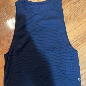 Lululemon tank top size 6